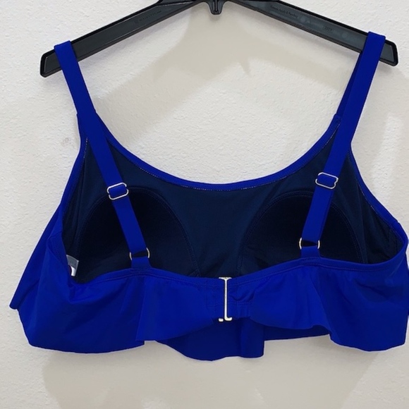 Plus Size Swimsuit Top - Picture 7 of 8